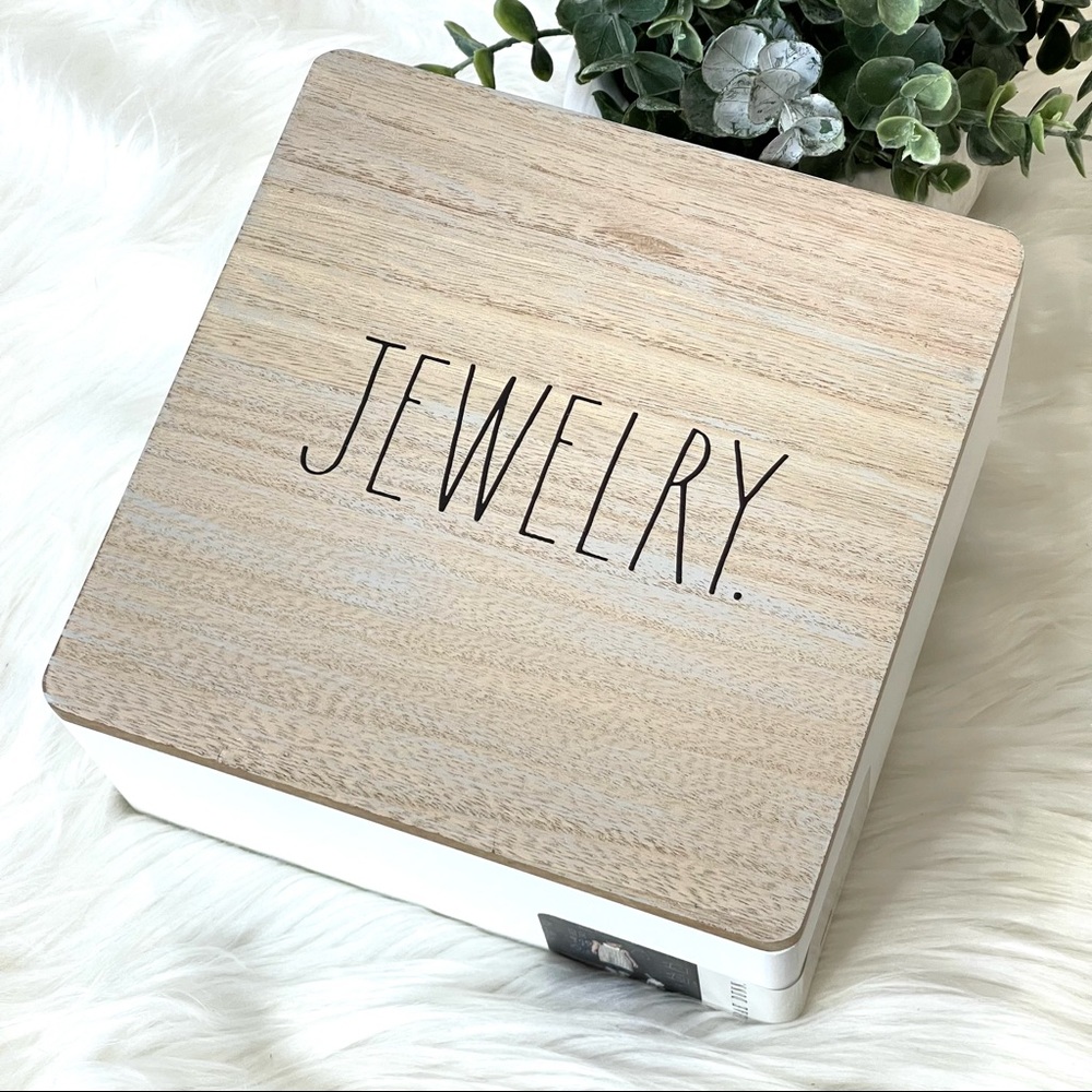 🌟SOLD Rae Dunn Jewelry Box Modern Farmhouse Wooden Special storage jewelry bo - Picture 2 of 12
